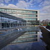In der neuen Firmenzentrale der Amprion GmbH im Technologiepark Phoenix-West in Dortmund hat das Fachhandwerksunternehmen Zilisch mehr als 39 km Rohrleitungen allein für Heizung und Kühlung installiert.