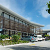 Das Einkaufszentrum Capri on Via Roma in Queensland, Australien, besticht durch seine moderne Architektur.