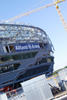Mit ihrer fast futuristisch anmutenden Architektur und dem markanten Dach zählt die „Allianz Arena“ in München zu den herausragenden Stadien Europas.