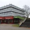 The classrooms, sanitary facilities and workshops for the 2500 pupils of the Fredenberg Vocational Schools in Salzgitter, Germany, have been structurally renovated.