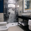 I bagni nelle stanze del prestigioso Hotel Palazzo Canova H10 sono stati pensati per offrire il massimo comfort e il top da un punto di vista estetico 