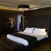 Een van de comfortabele suites in het Berg Luxury Hotel.