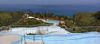 Das Infinity Resort Tropea der Hotelkette JSH Hotels & Resorts wurde auf einem Kap hoch über dem Meer bei Vibo Valentia in Italien errichtet.