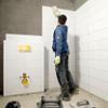 With a concealed cistern as the last extraction point of a serial line, the whole cold water system of the bathroom is freshened.