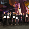 Viega Marketingleiter Dirk Thielker (2.v.r.) freut sich über den German Design Award 2013, den er mit weiteren zehn Finalisten in der Kategorie „Home Interior“ aus den Händen von Andrej Kupetz (Rat für Formgebung, r.) auf der weltweit größten Konsumgütermesse Ambiente in Frankfurt am Main entgegennehmen konnte. (Foto: Lutz Sternstein)