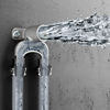 The innovative casting and moulding procedure optimises the flow of the “Raxinox” connectors. Low pressure losses enable streamlined and hygienically optimised drinking water installations. (Photo: Viega)