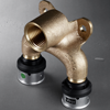 The flow-optimised Viega Smartpress connectors made of gunmetal promote the hygienically sound design of drinking water installations (in this case a double wall plate) on account of their low flow resistance values.