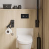 Mit dem „Prevista WC-Element“ lässt sich die WC-Keramik stufenlos um bis zu 8 Zentimeter nach oben und unten fahren. Die Stützgriffe werden auf die Holzplatten, die in die Vorwandinstallationselemente integriert sind, geschraubt. Wer sich die Position gemerkt hat, kann dies auch nachträglich erst bei Bedarf machen. (Foto: Viega)